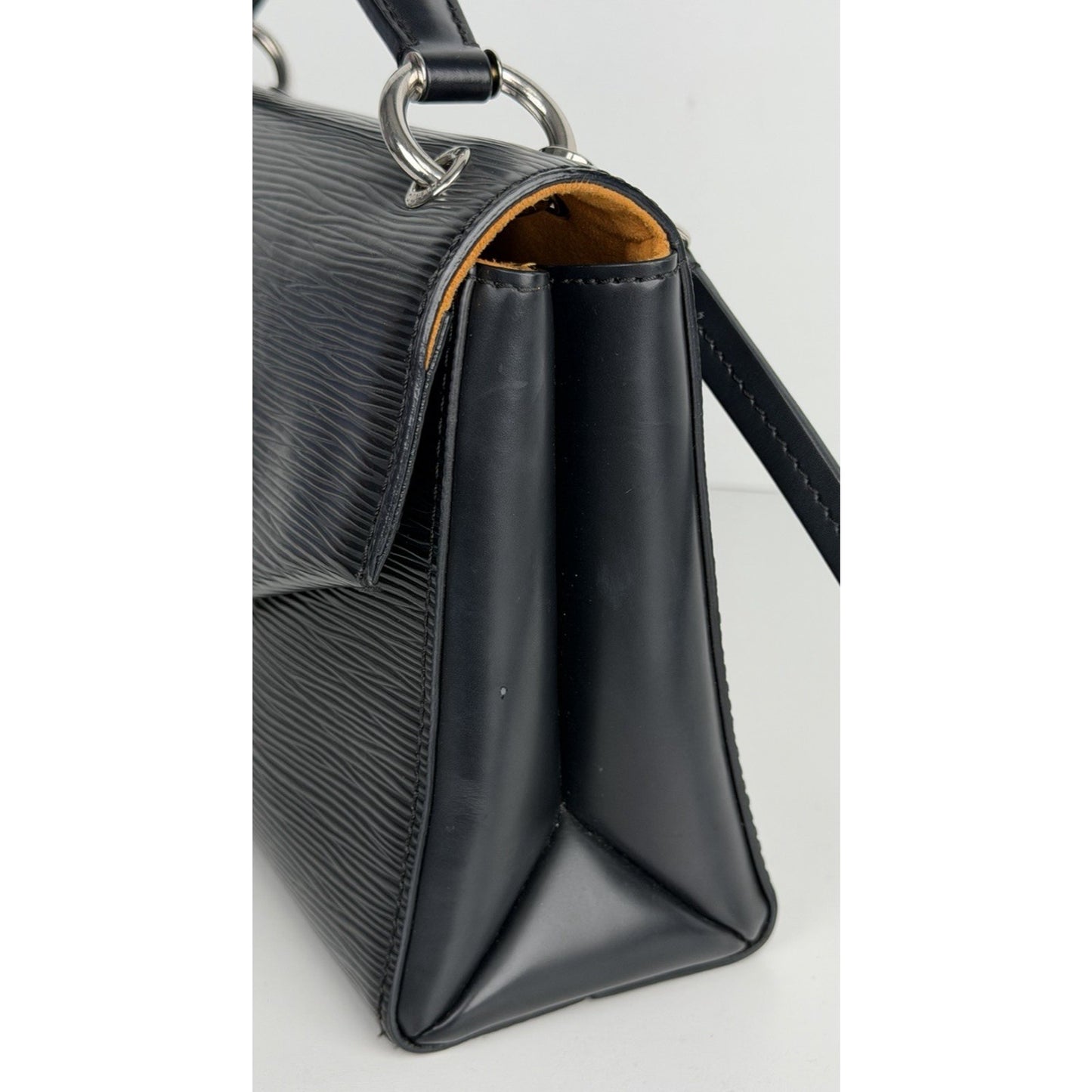 Louis Vuitton Grenelle Pochette Shoulder Bag PM Black Epi Leather 2020 C3