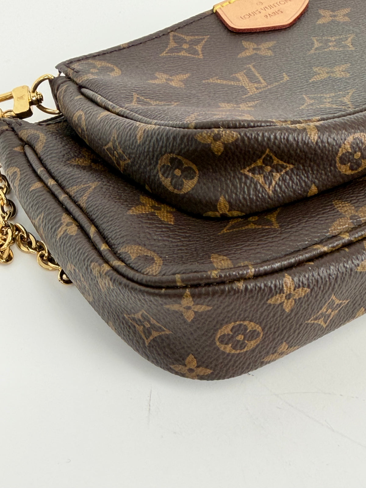 Louis Vuitton Multi Pochette Accessoires Bag in Brown LV Monogram Canvas 2019 YC-4