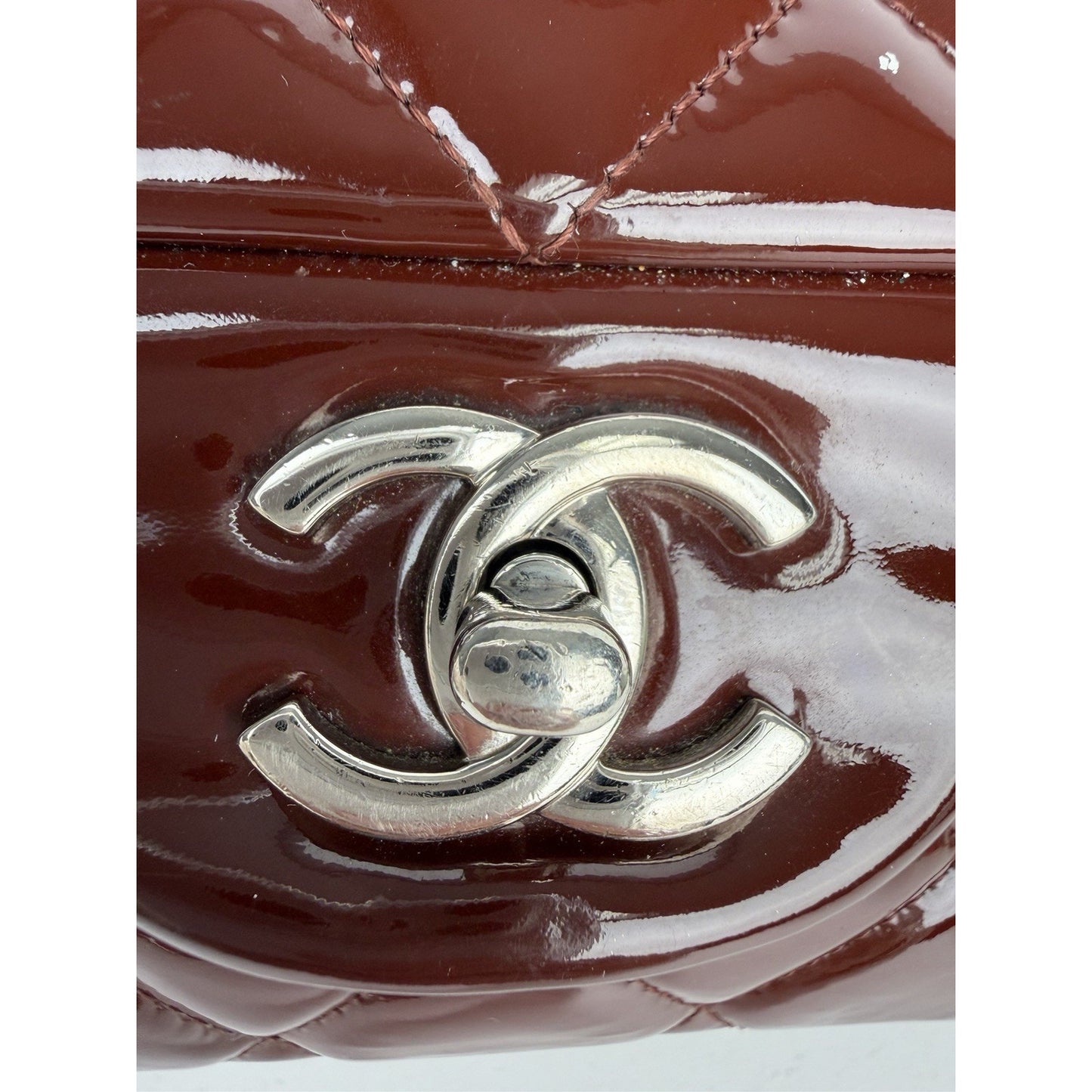 Chanel Maxi Classic Single Flap Bag Burgundy Quilted Patent Leather 2009-2010 D8