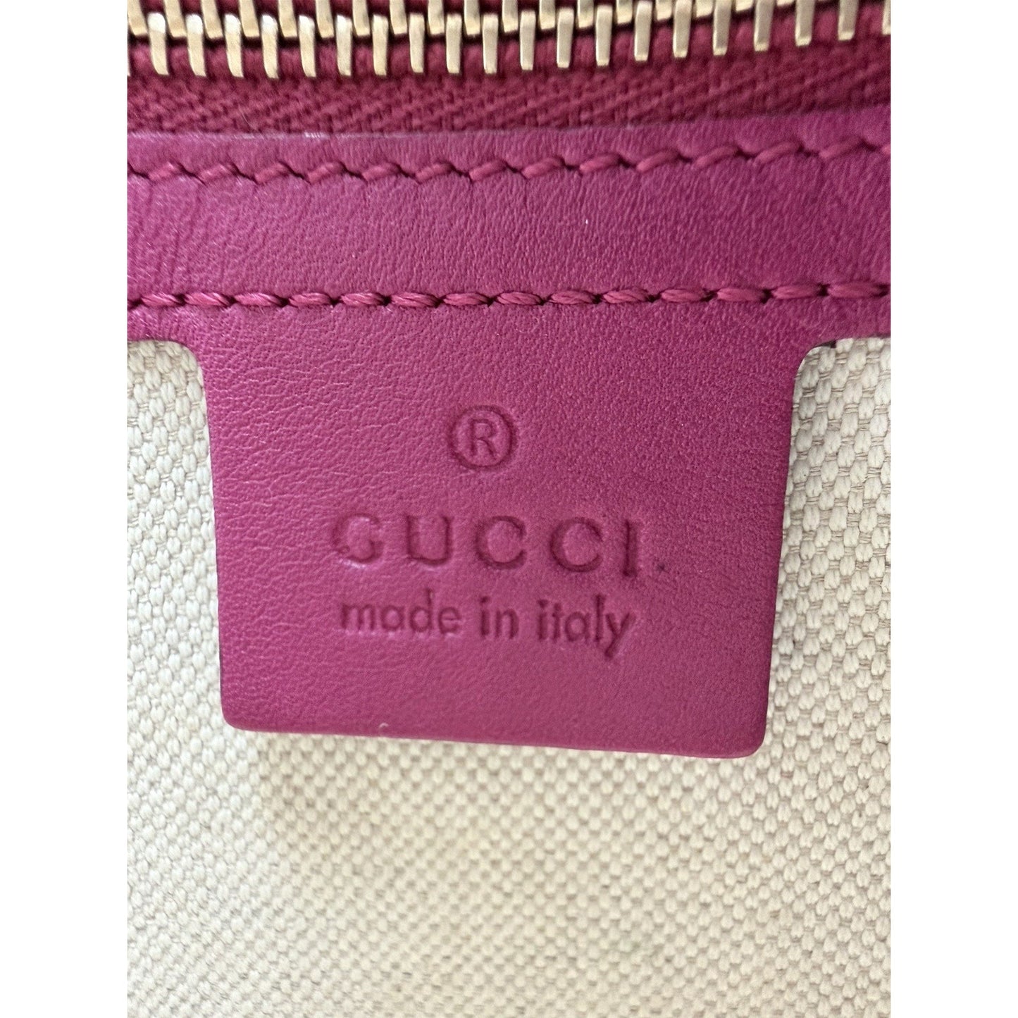 Gucci Microguccissima Nice Dome Top Handle Bag Small Fuchsia Patent Leather S01