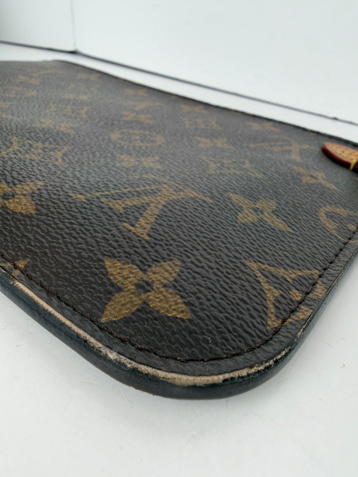 Louis Vuitton Neverfull Pochette Wristlet in Brown LV Monogram Coated Canvas YS12