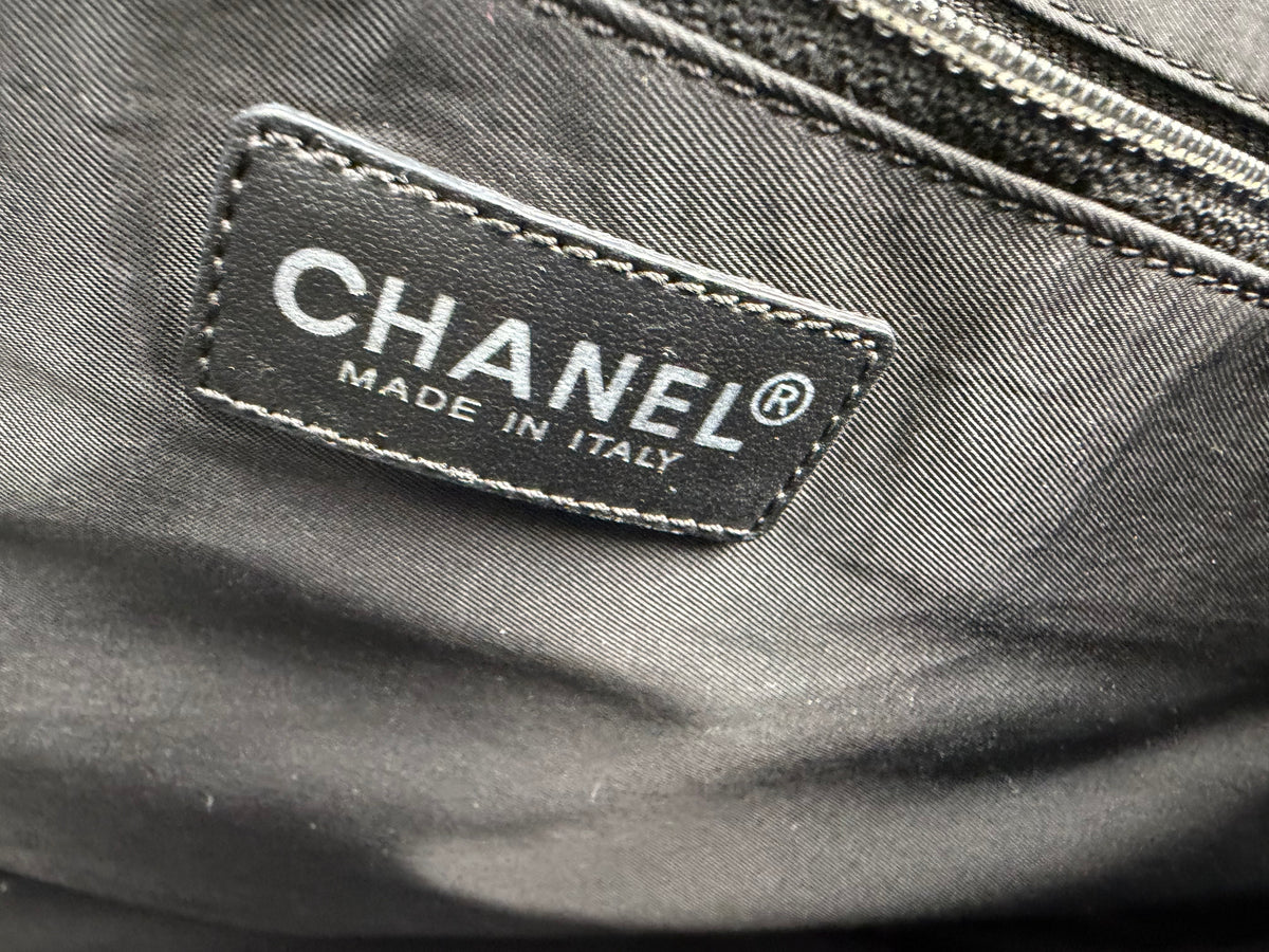 Chanel Travel Line Tote in Black Nylon Vintage 2000-2002 YS26