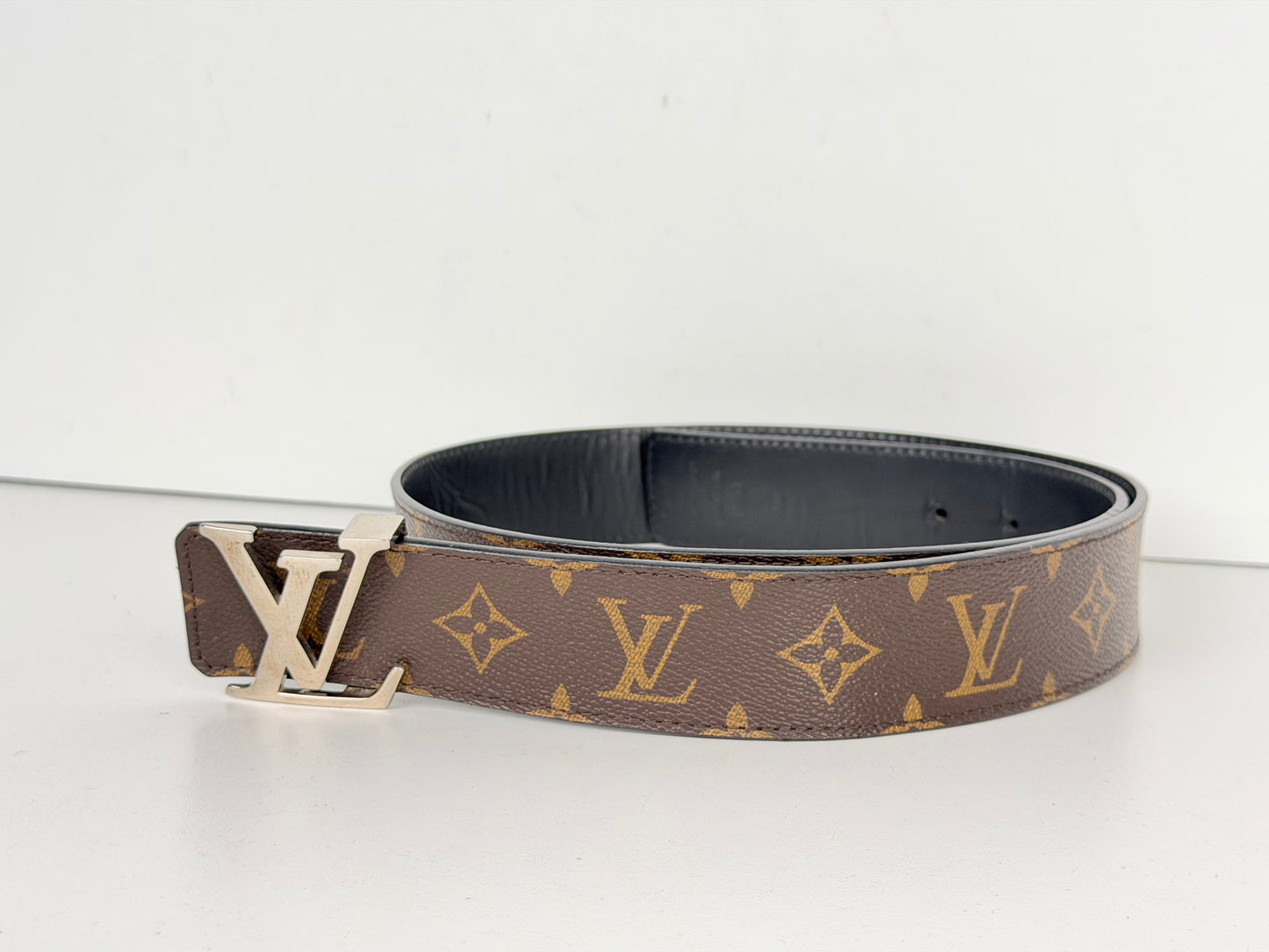 Louis Vuitton Initiales Reversible Belt in Brown Canvas and Leather 2014 90/36