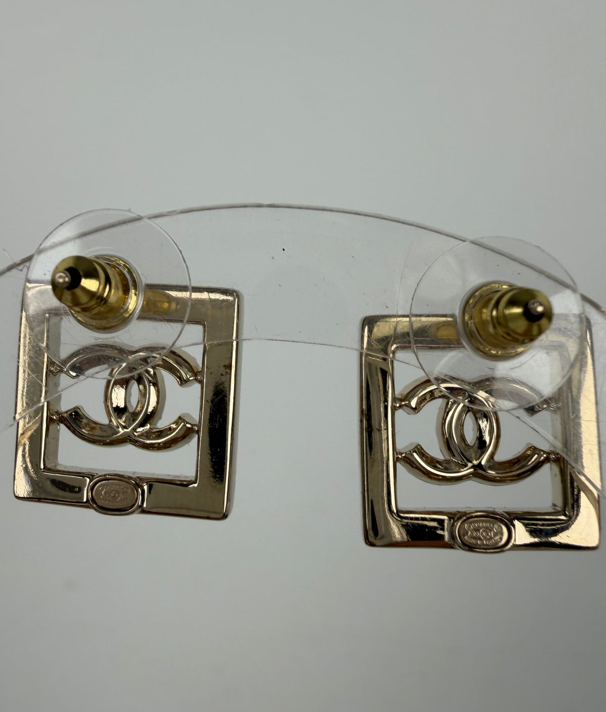 Chanel 2023 Strass CC Square Stud Earrings in Gold-Tone K1