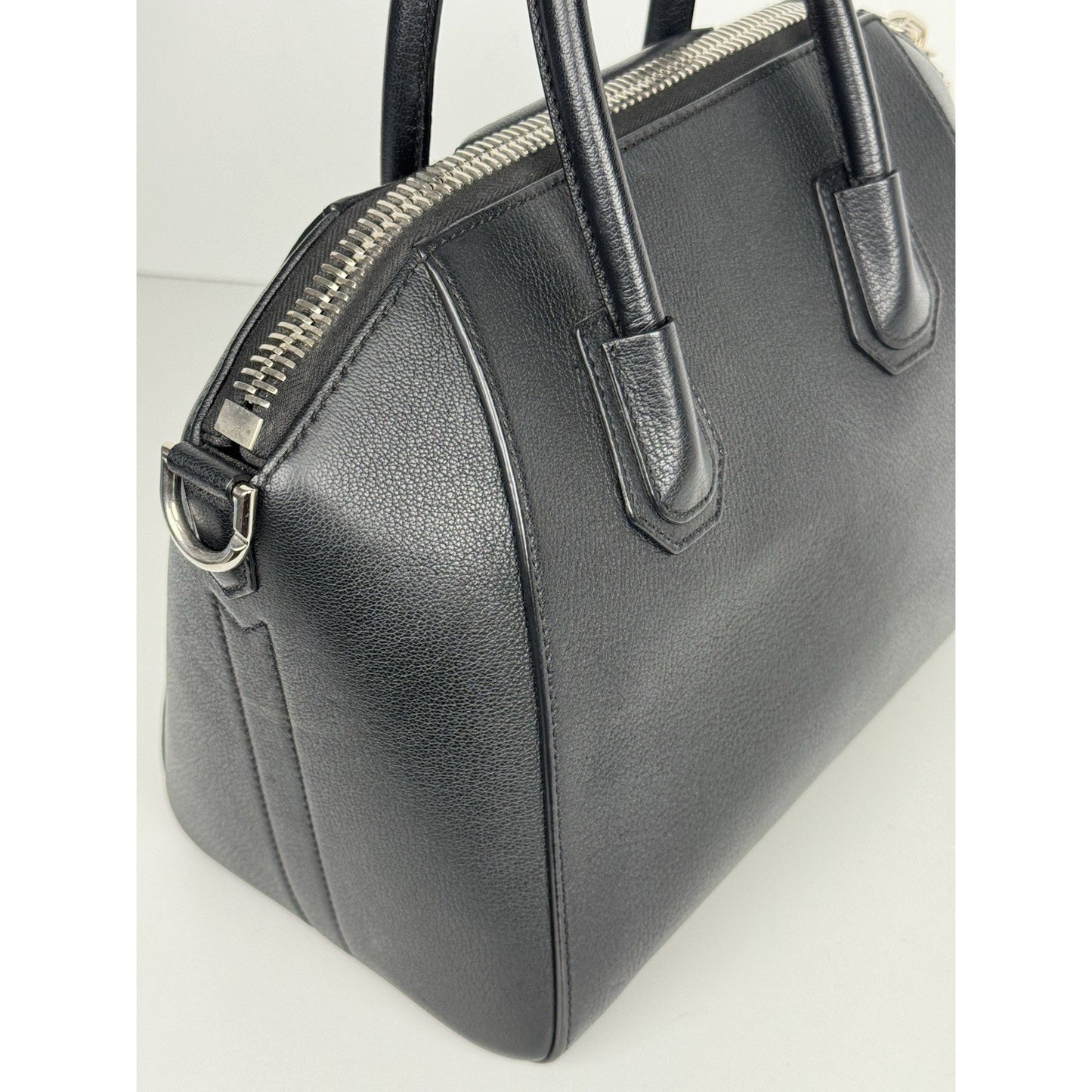 Givenchy Antigona Bag in Black Grained Leather with Silver Hardware S02