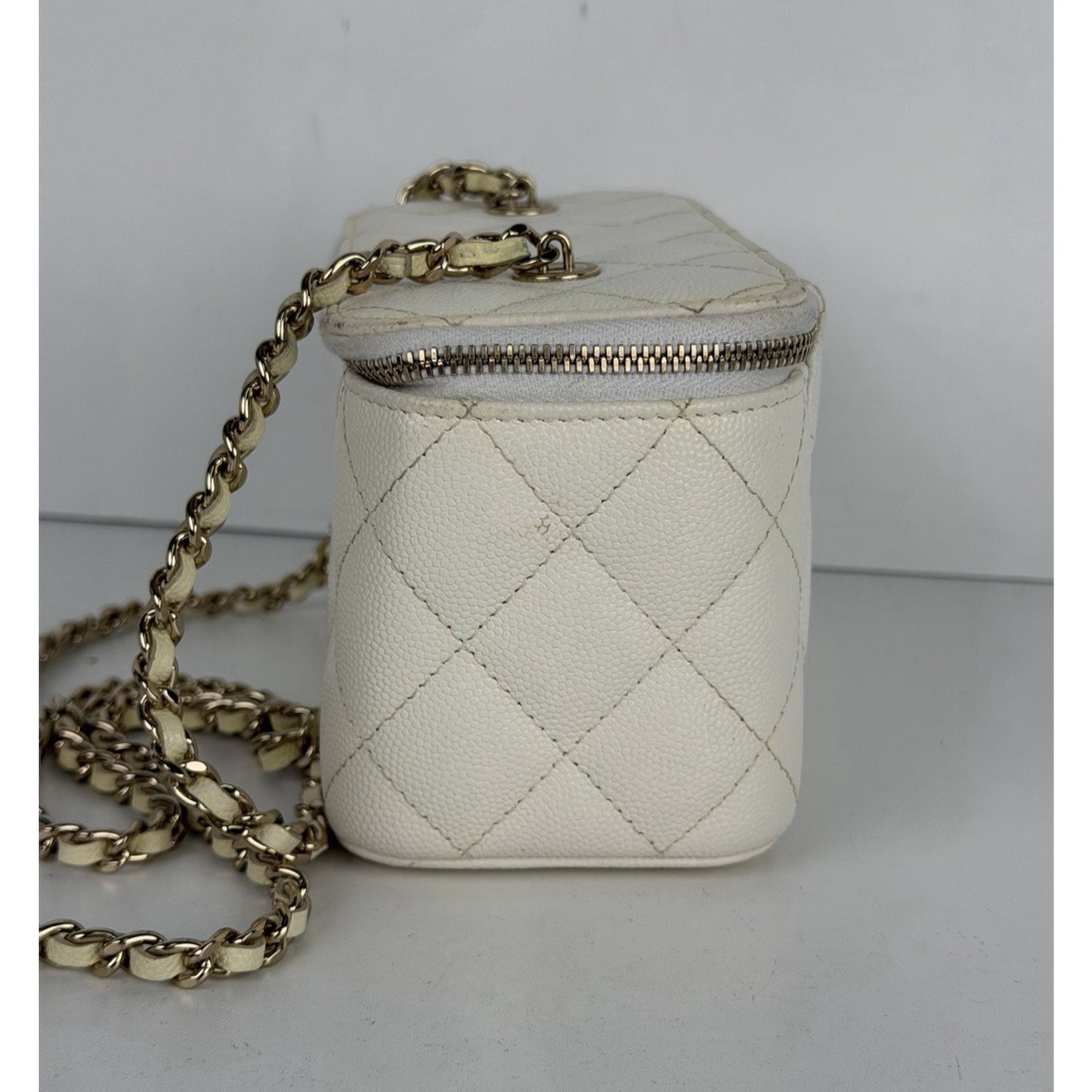 Chanel Vanity Case with Chain Small White Quilted Leather & Diamond Pattern D4