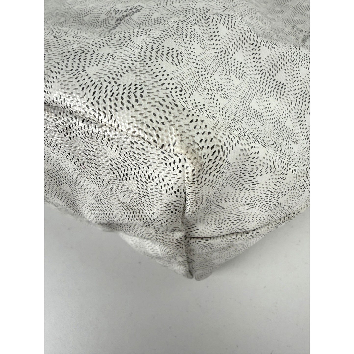 Goyard Saint Louis PM Tote Bag in White Goayrdine Coated Canvas B-2