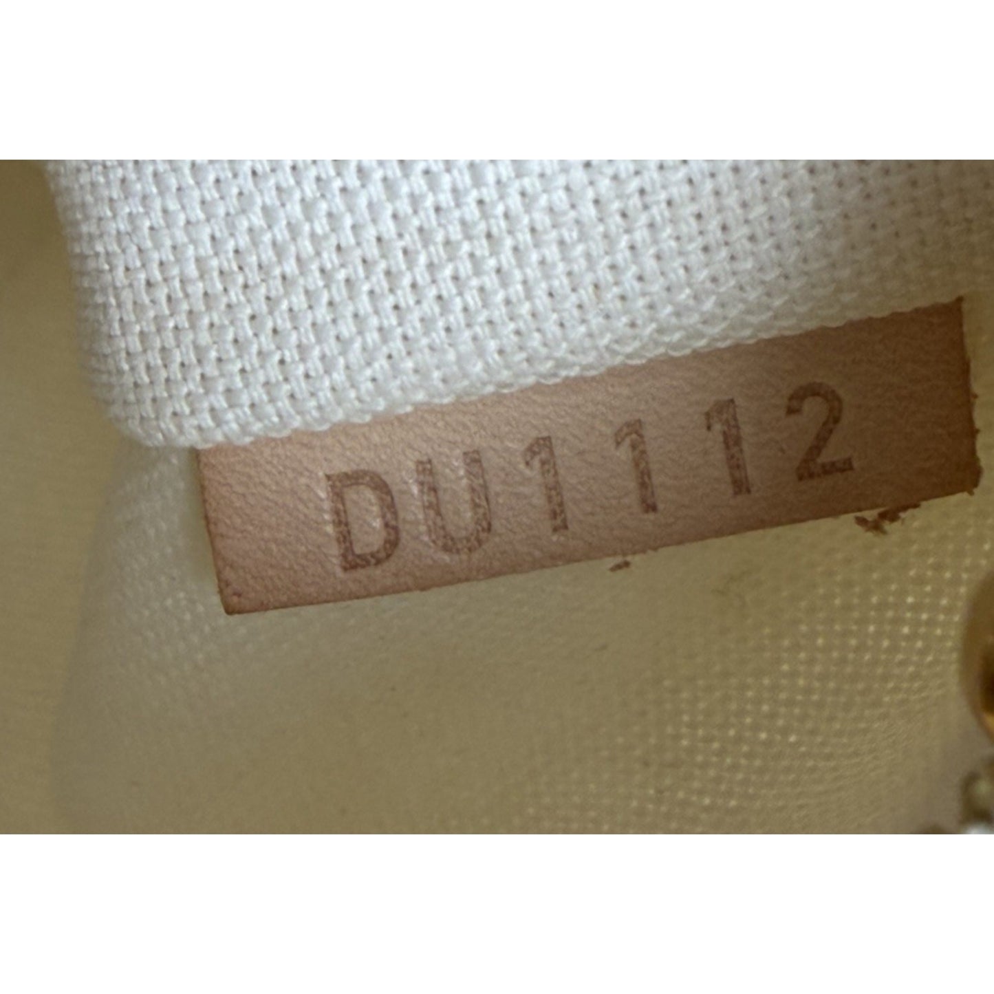 Louis Vuitton Beach Cabas PM Tote Bag in Damier Azur Coated Canvas 2012 E-8