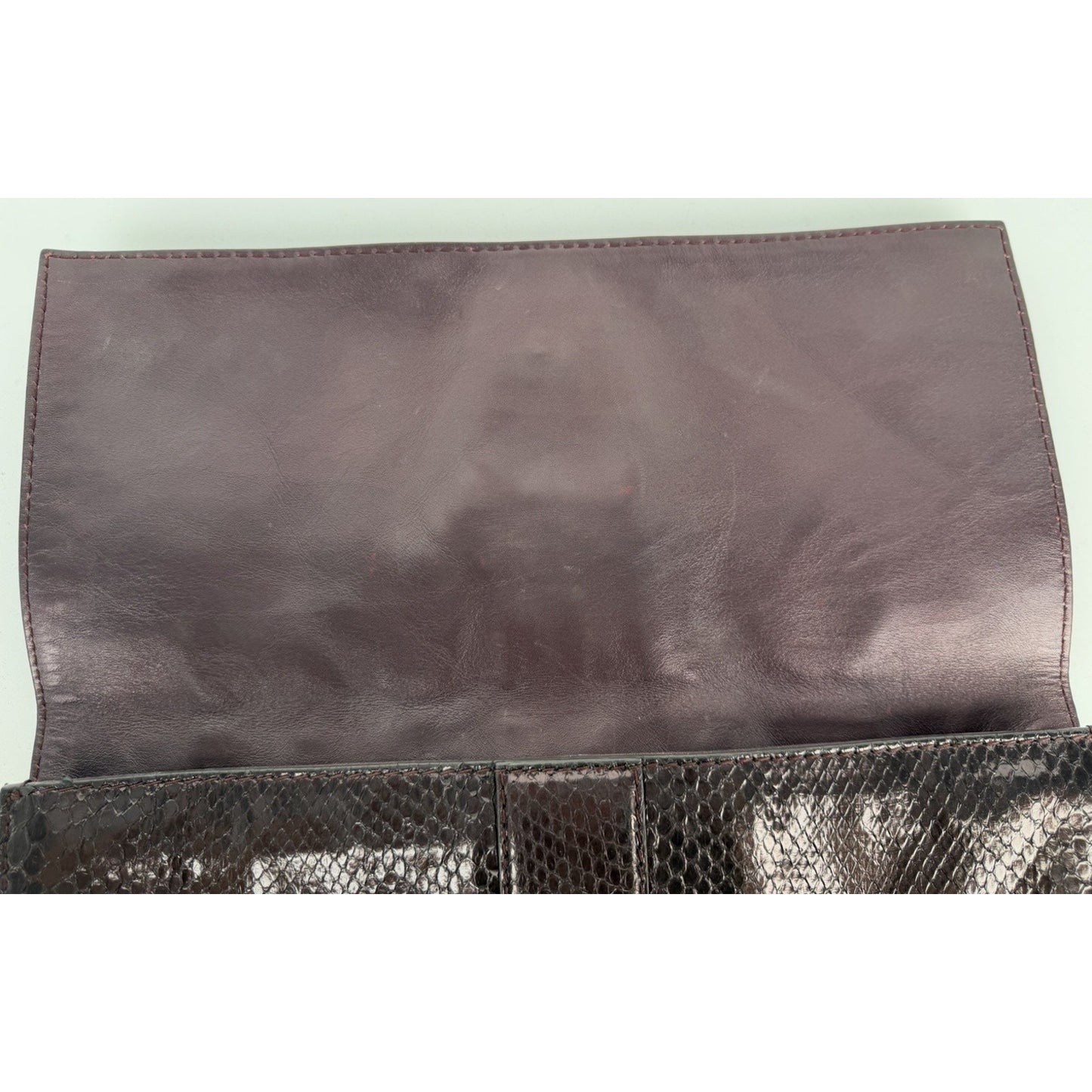 Gucci Soft Stirrup Clutch Bag in Dark Purple Python Leather K-3
