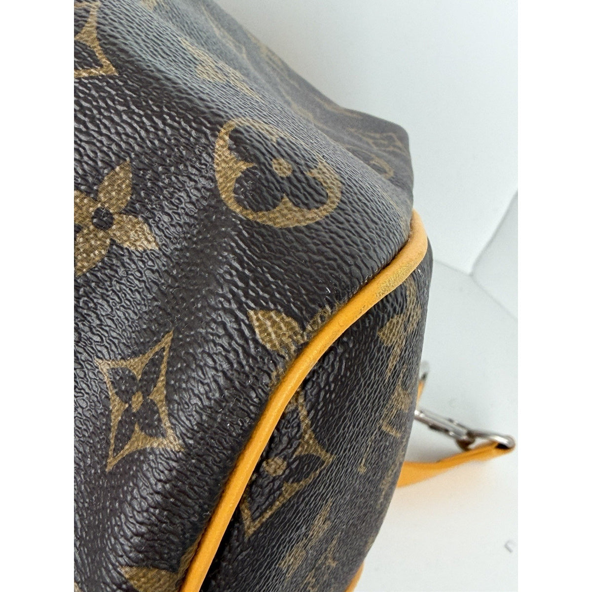 Louis Vuitton Keepall Bandouliere 50 Duffle Bag in Brown Coated Canvas NFC E-1