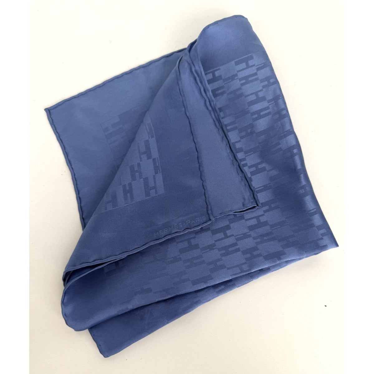 Hermes H Blue Monogram Pattern Petit Carre Pocket Square Silk Scarf 16in