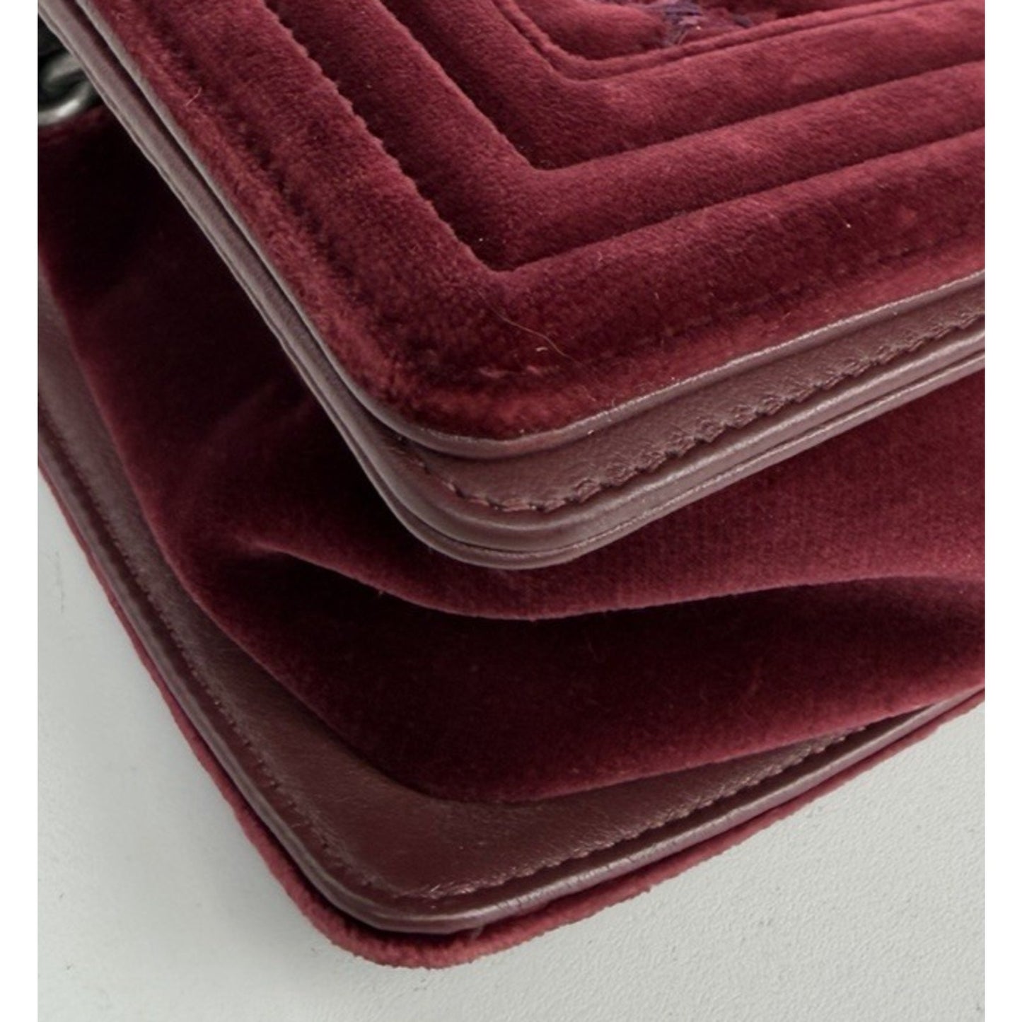 Chanel Old Medium Boy Bag in Burgundy Velvet with Ruthenium Hardware 2014 C-2