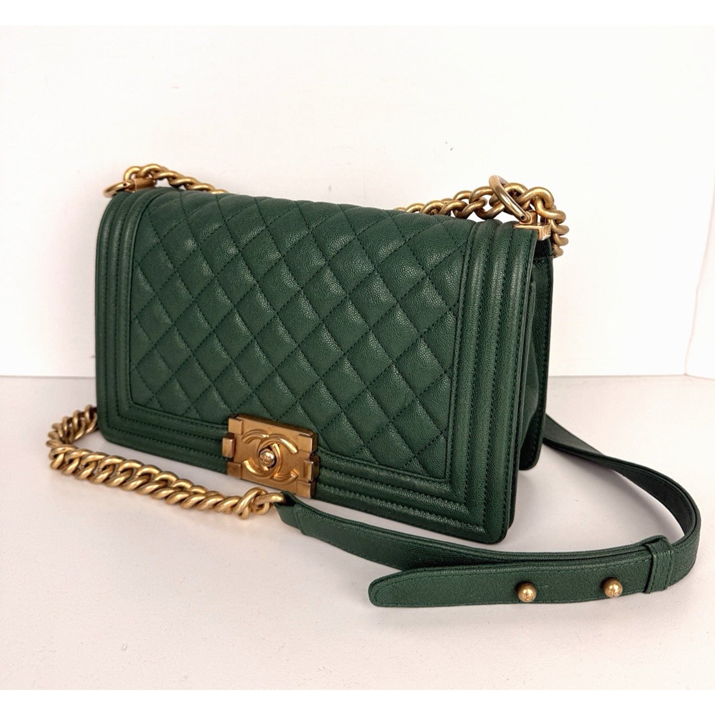 Chanel Boy Flap Bag Medium in Green Caviar Leather Gold Hardware 2018–2019 C-9