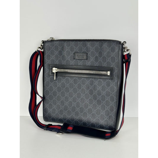 Gucci GG Supreme Gray Canvas Messenger Bag with Black Trim B-2
