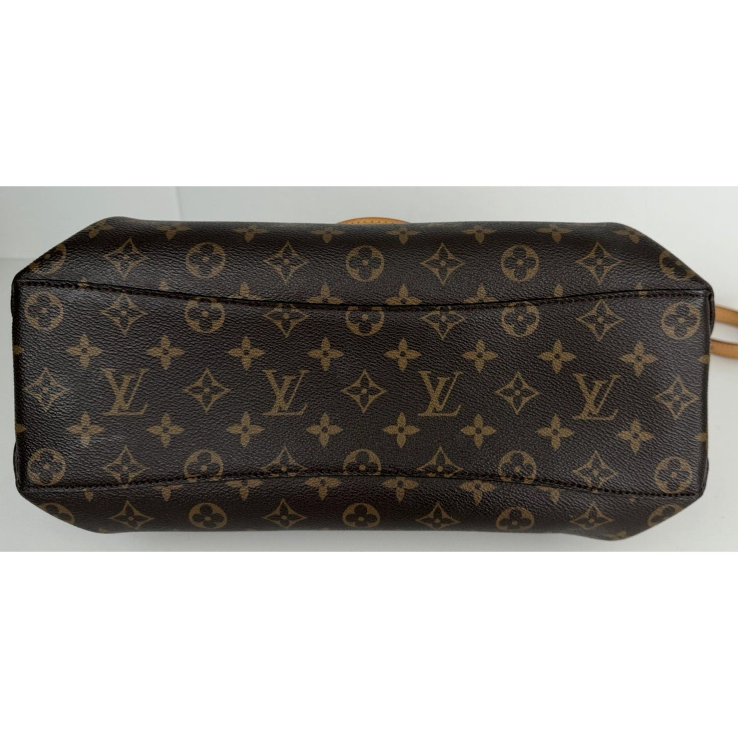 Louis Vuitton Rivoli MM Handbag in Brown Monogram Coated Canvas 2019 D6
