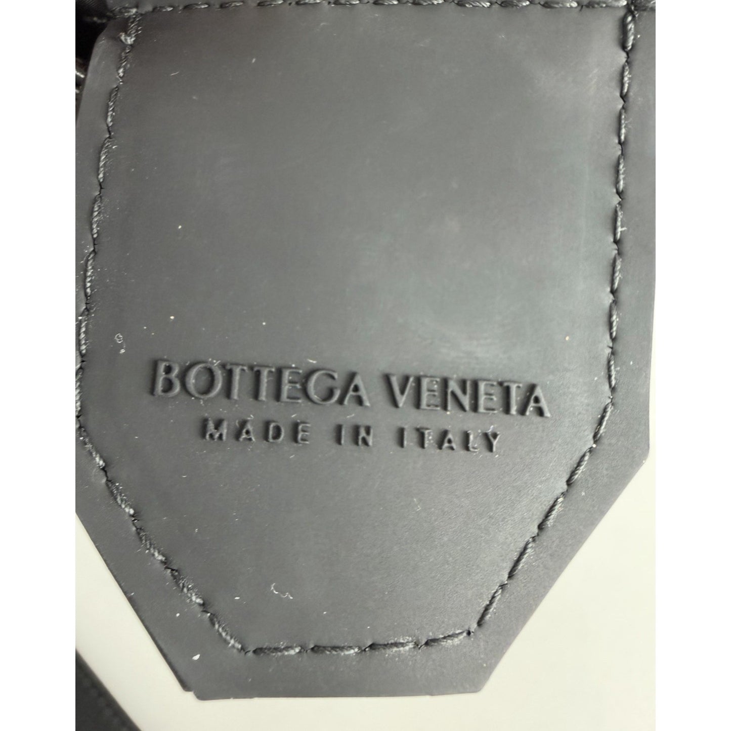 Bottega Veneta Cassette Small Shoulder Bag in Black Intrecciato Leather S06