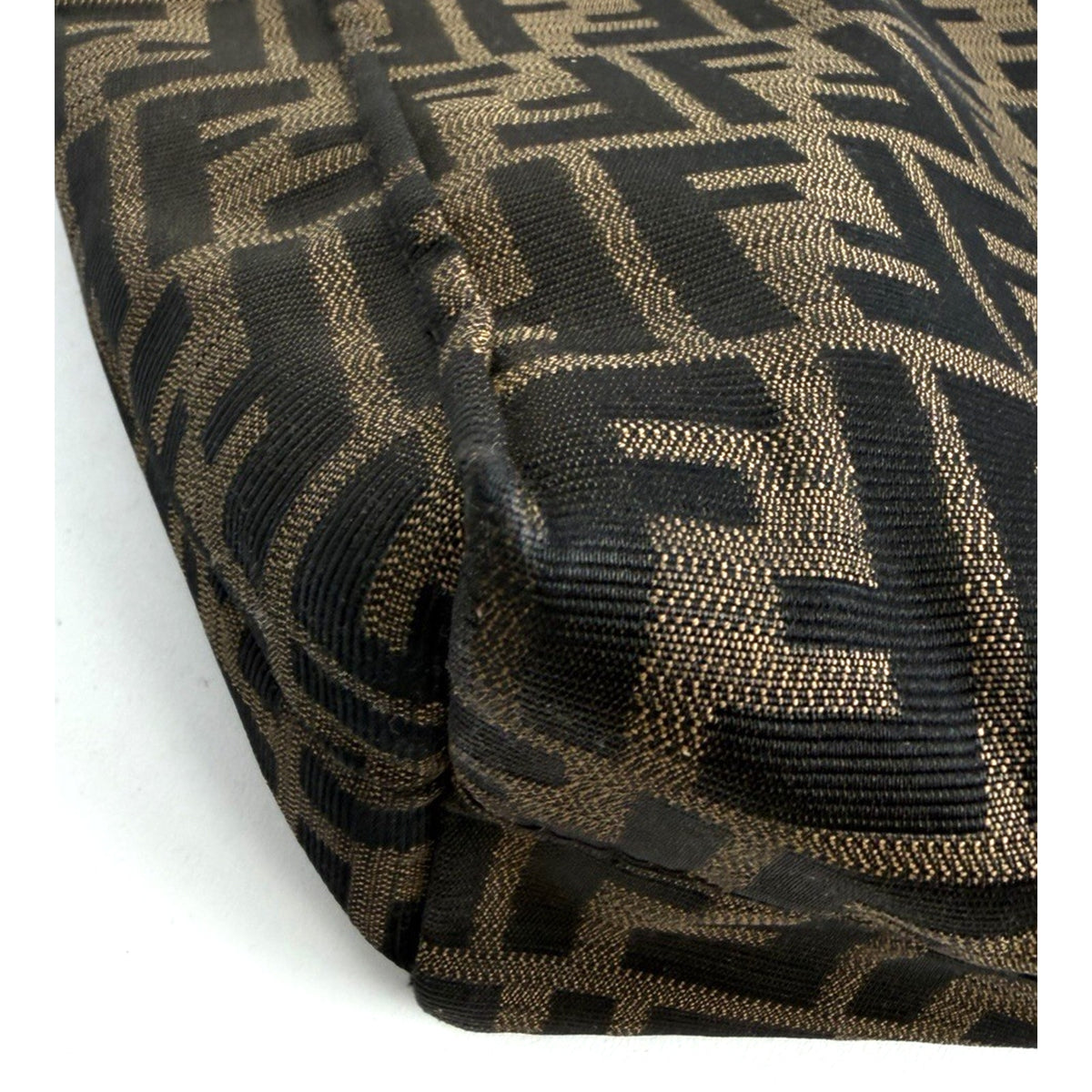 Fendi Zucca Tote Top Handles Bag in Brown Canvas "FF "Monogram S-09