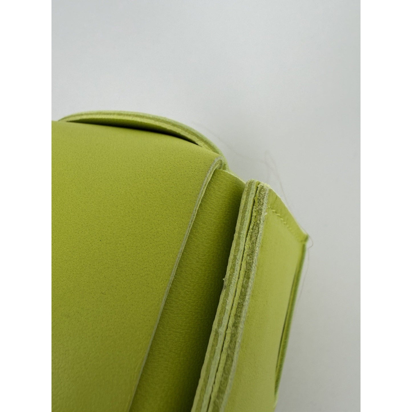 Bottega Veneta Cassette Belt Bag Kiwi-Green Maxi Intrecciato Woven Leather S08
