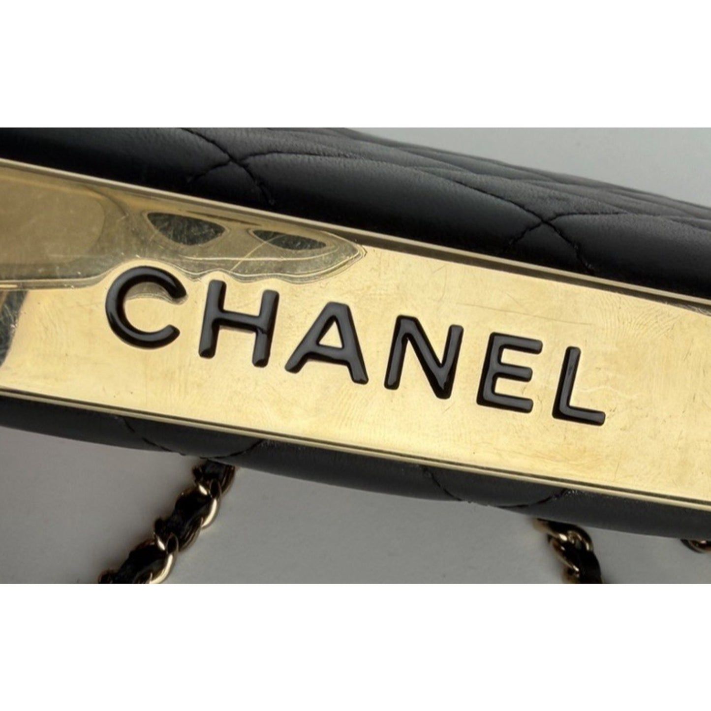 Chanel Trendy CC Wallet Bag on Chain in Black Quilted Lambskin Leather 2019 C3