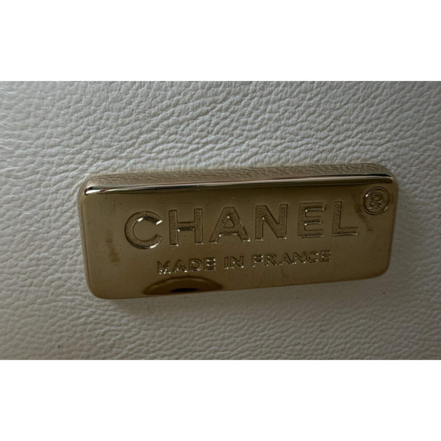 Chanel Quilted Flap Bag made with Fluffy White Feathers 2019 D-2