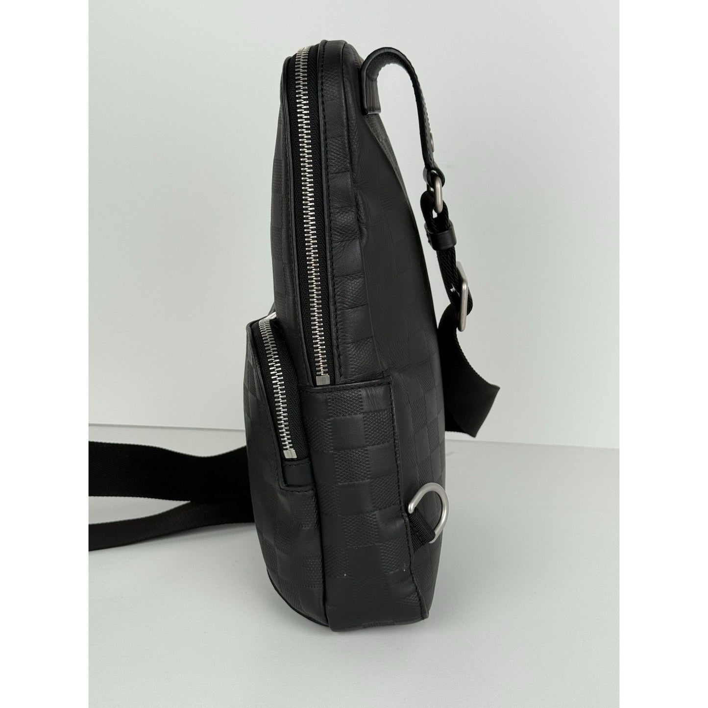 Louis Vuitton Avenue Sling Bag Damier Infini Leather Crossbody Men's Bag
