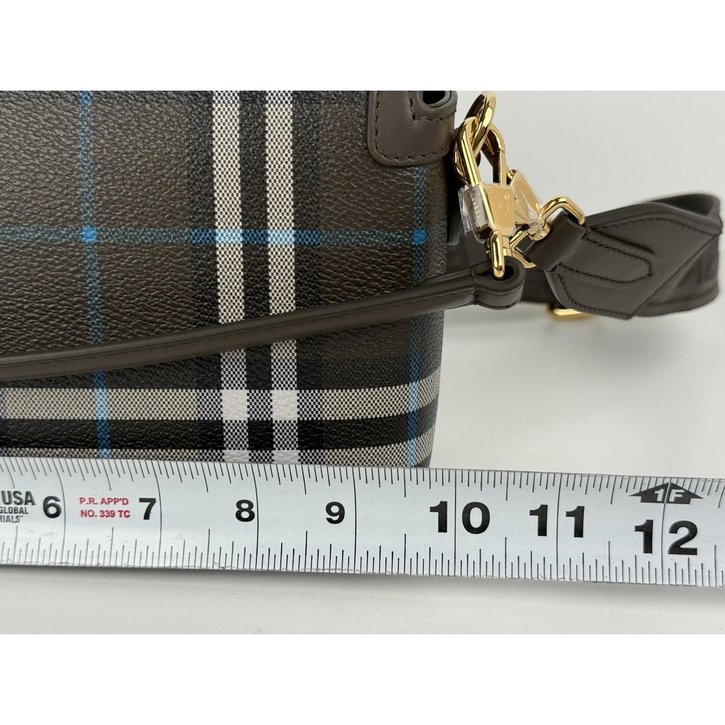 Burberry Top Handle Note Bag in Snug Dark Green Shoulder Bag