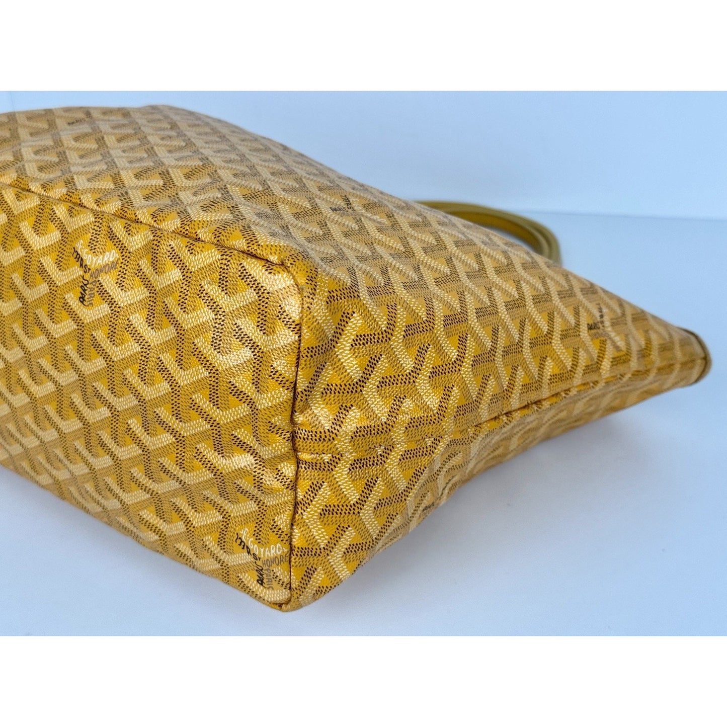 Goyard Saint Louis Tote Bag in Yellow Goyardine Canvas B-5
