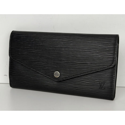 Louis Vuitton Sarah Wallet Black Epi Leather & Snap Closure NFC K2