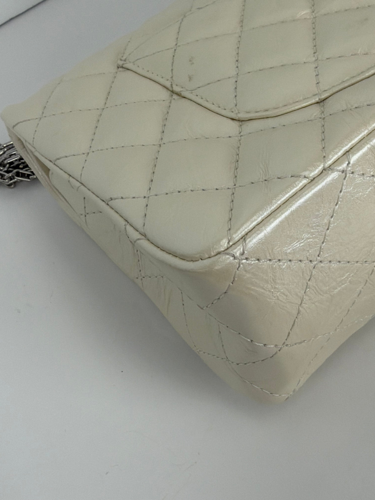 Chanel 2.55 Reissue Double Flap Bag in an Off-White 2018 YF2