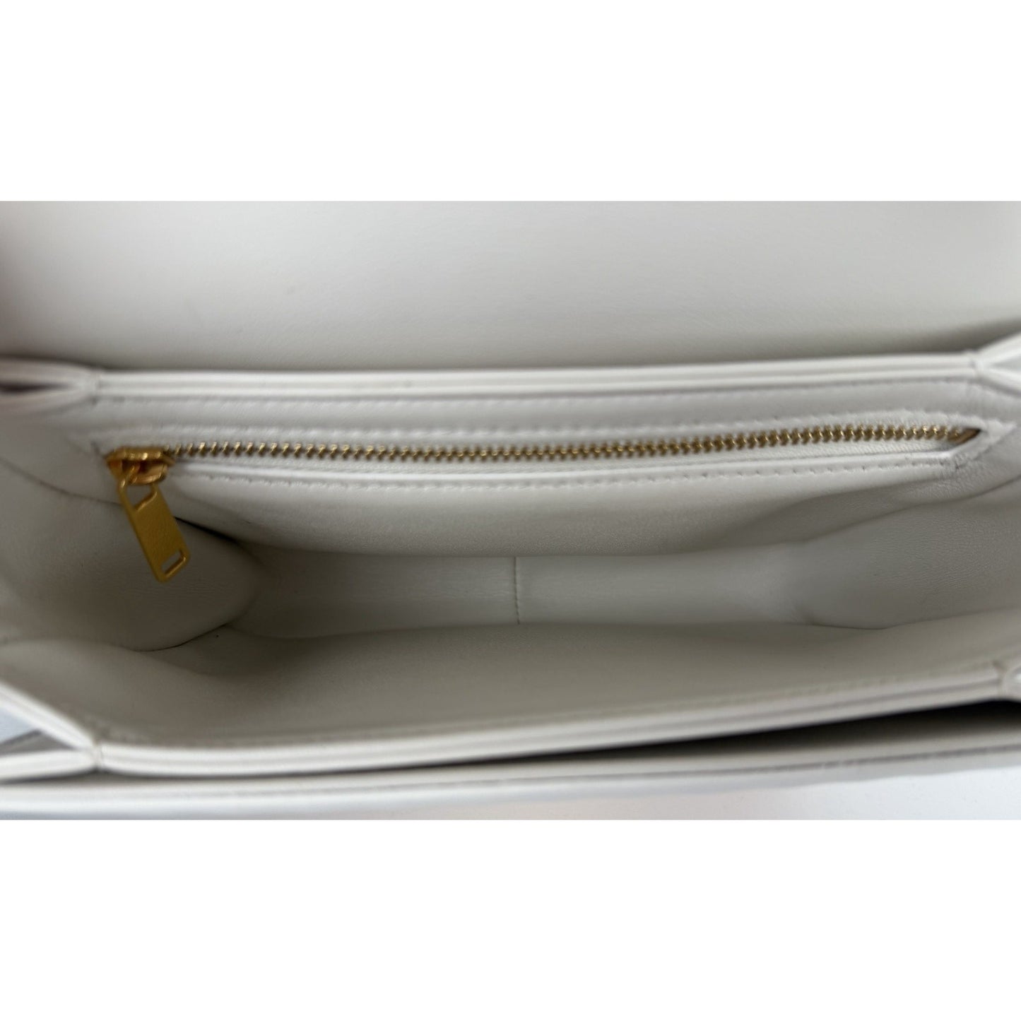 Celine Teen Triomphe Shoulder Bag in Natural Raffia White Calfskin Trim 2023 C2