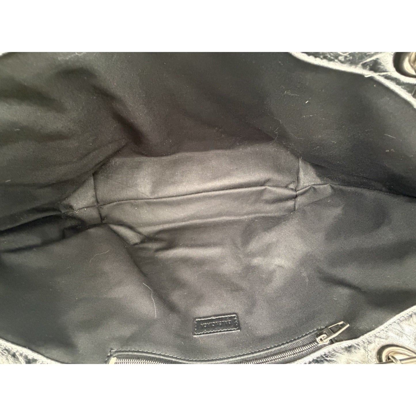 Balenciaga Large Crush Quilted Medium Tote Bag in Metallic Calfskin Leather E7