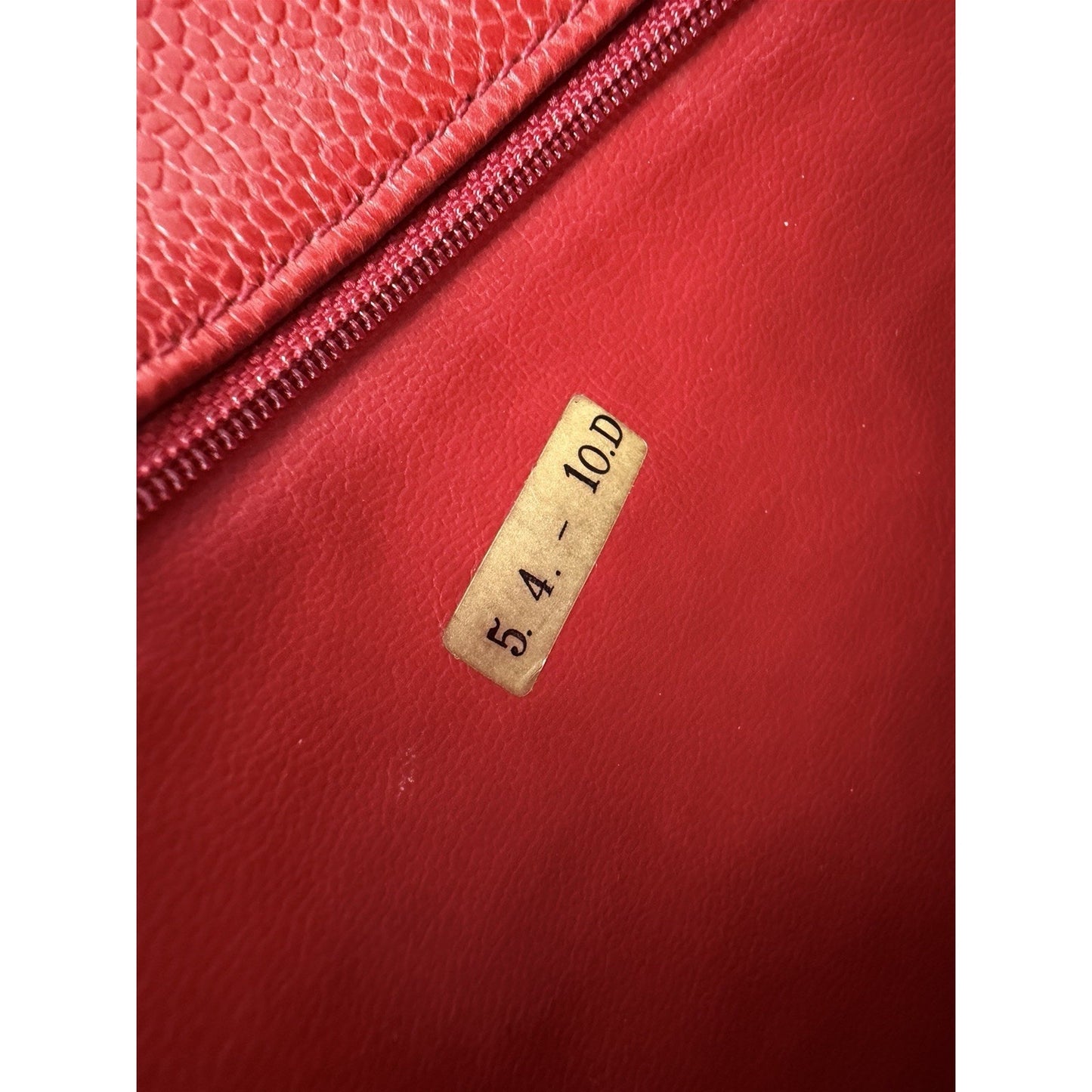 Chanel Outside Flap CC Pocket Tote Bag Vintage Red Caviar Leather 1994–1996 F1