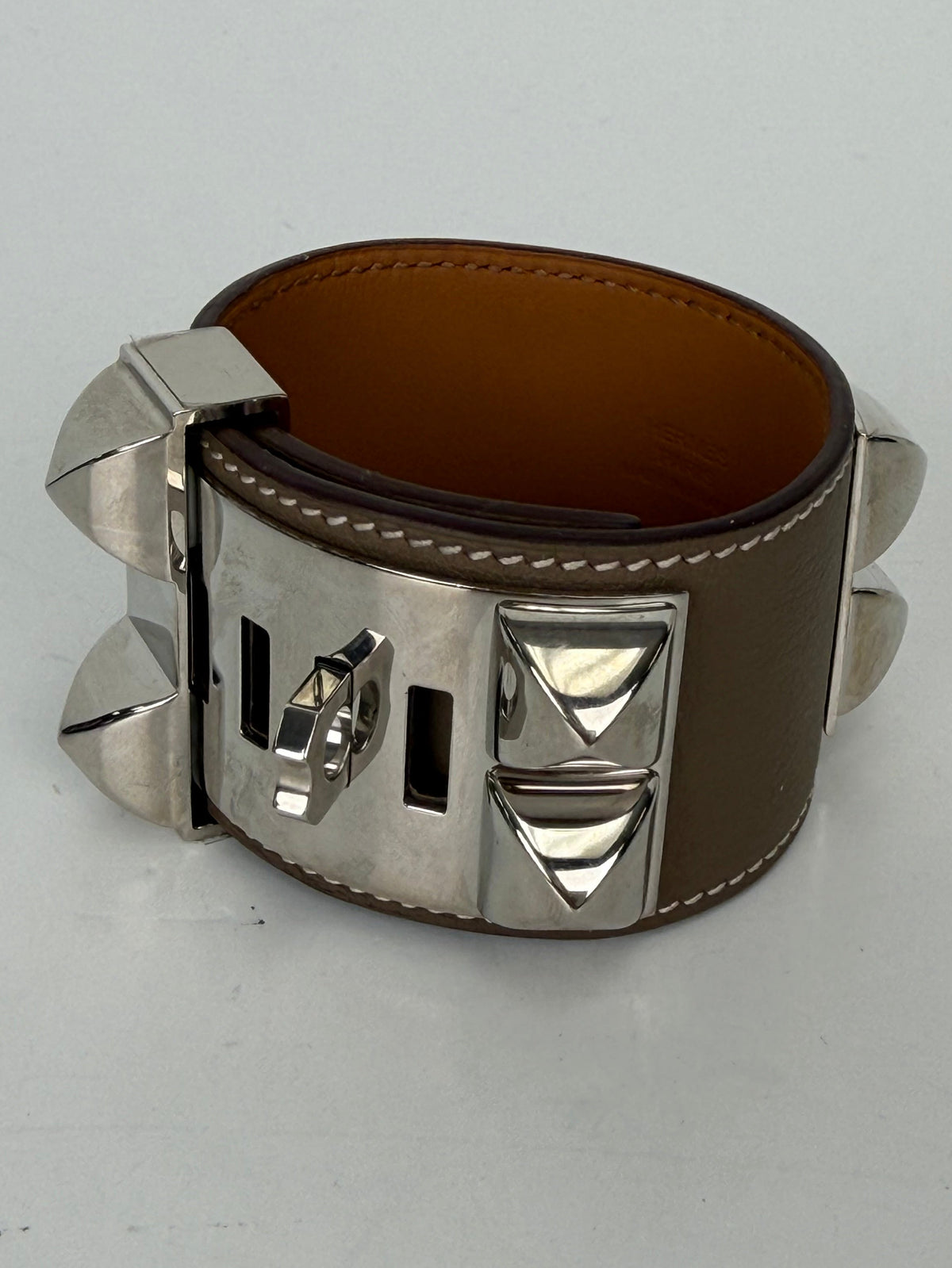 Hermes Collier de Chien Bracelet with Studs in Gray Leather 2017 YK-2