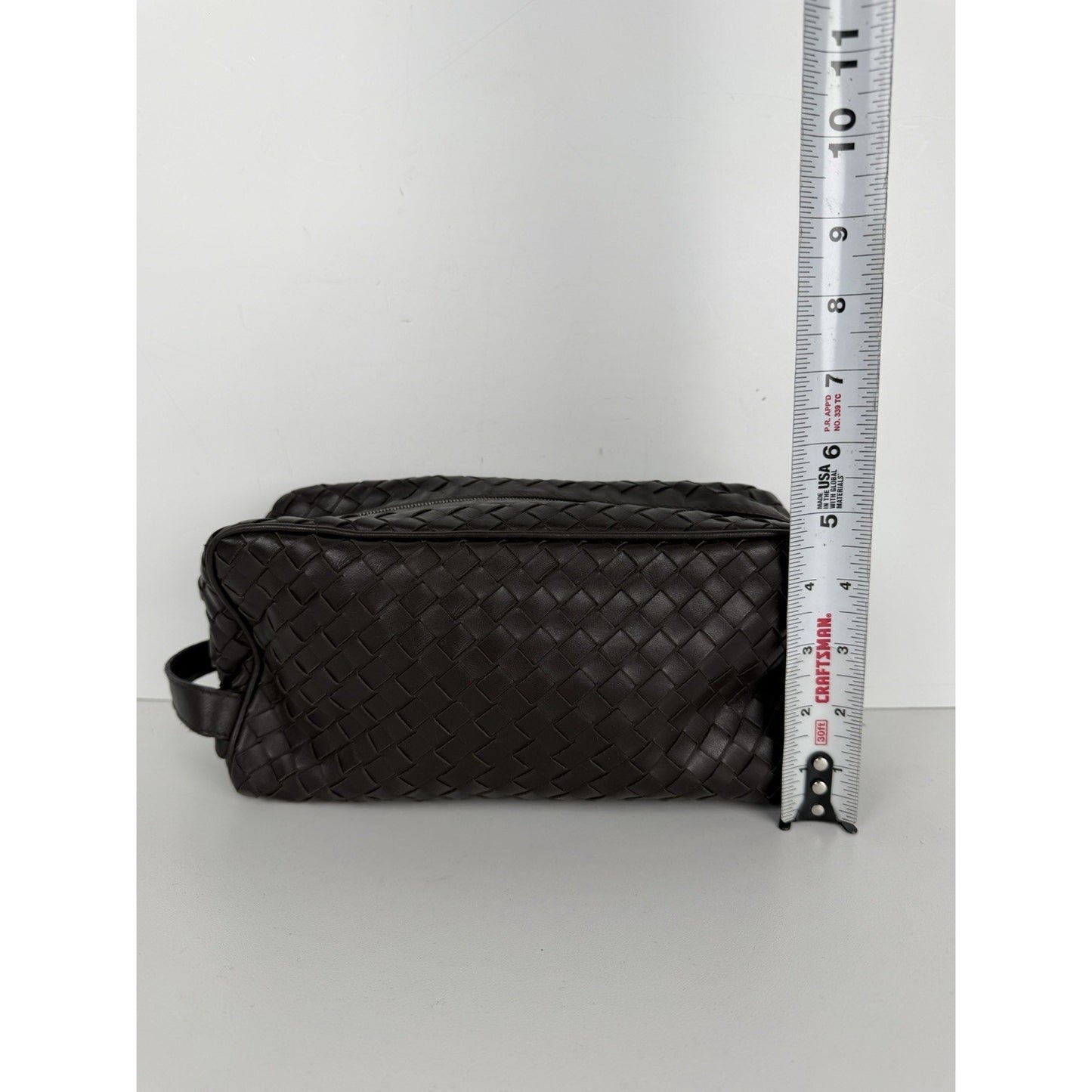 Bottega Veneta Toiletry Case Wrist Bag in Dark Brown Intrecciato Leather S-07