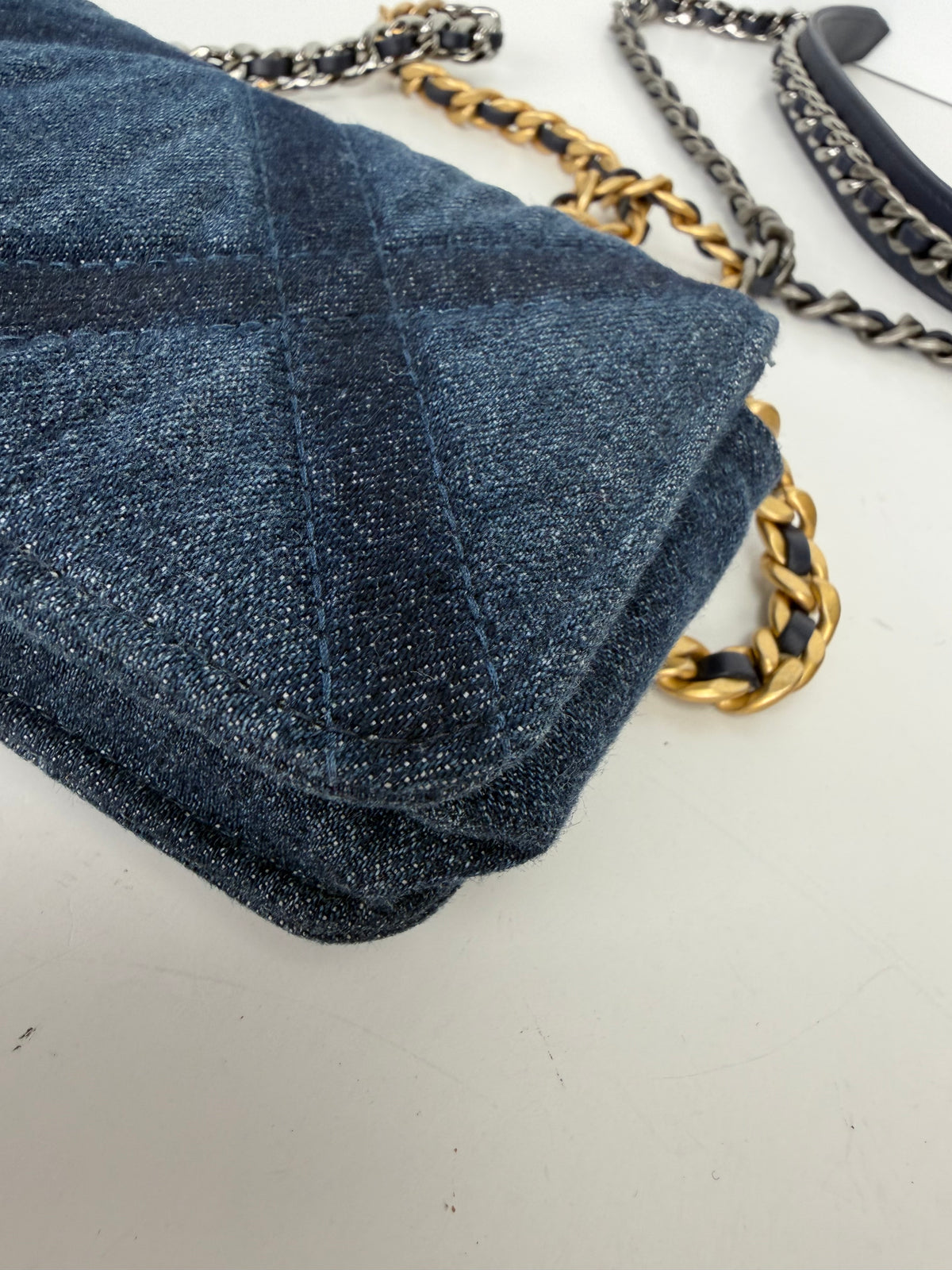 Chanel 19 Flap Bag Crafted in Blue Quilted Denim NFC YC8 L1