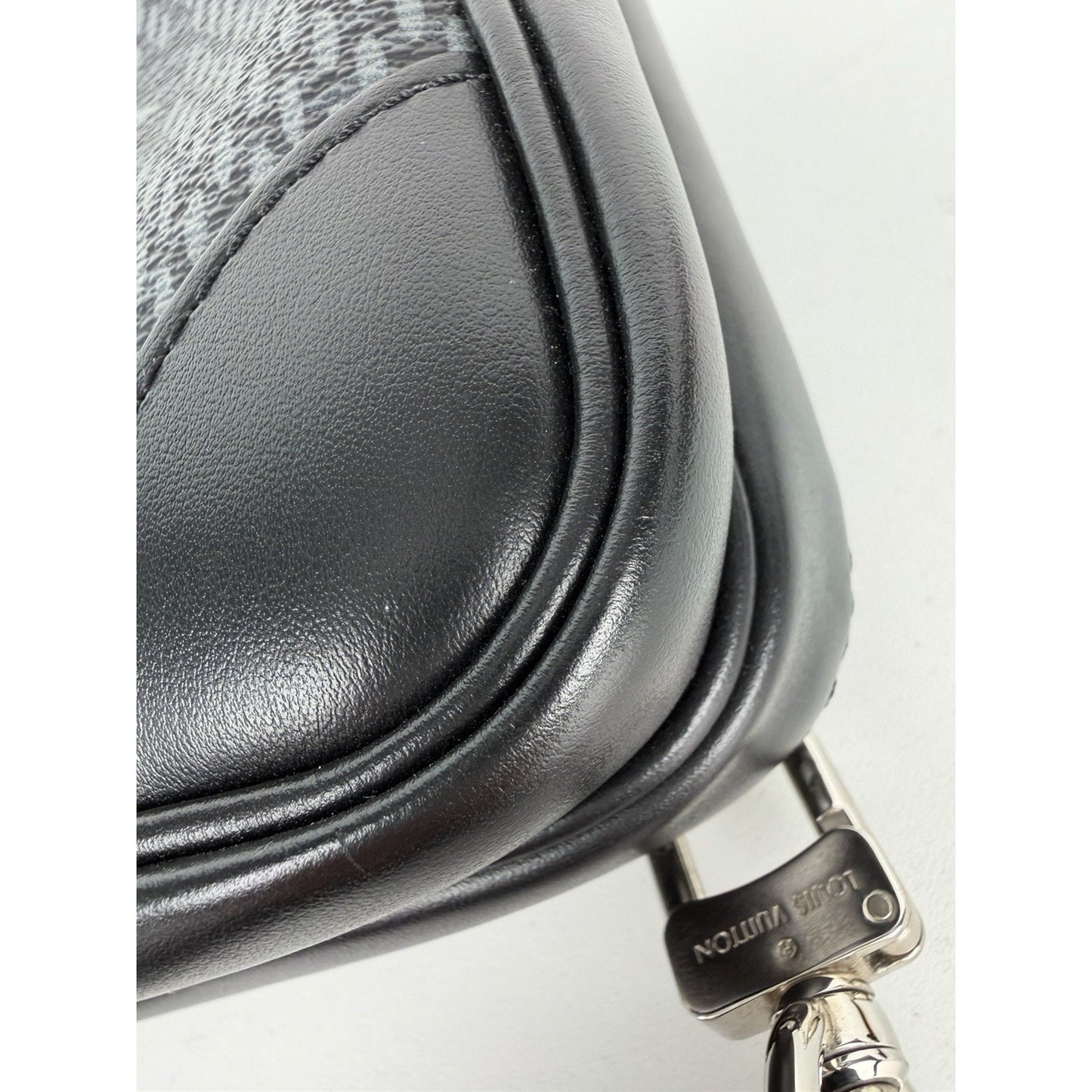 Louis Vuitton Amazone Sling Bag Damier Graphite 3D Coated Canvas NFC 2021 C3