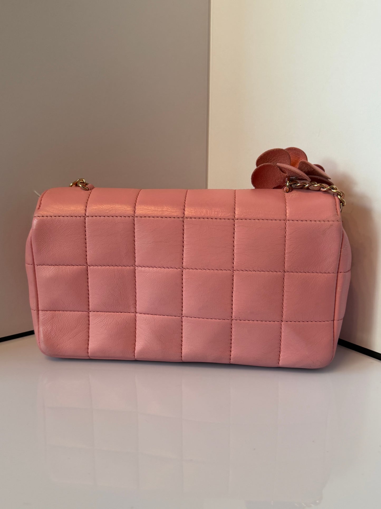 Chanel Lambskin Quilted Mini Chocolate Bar Camellia Flap Pink E1