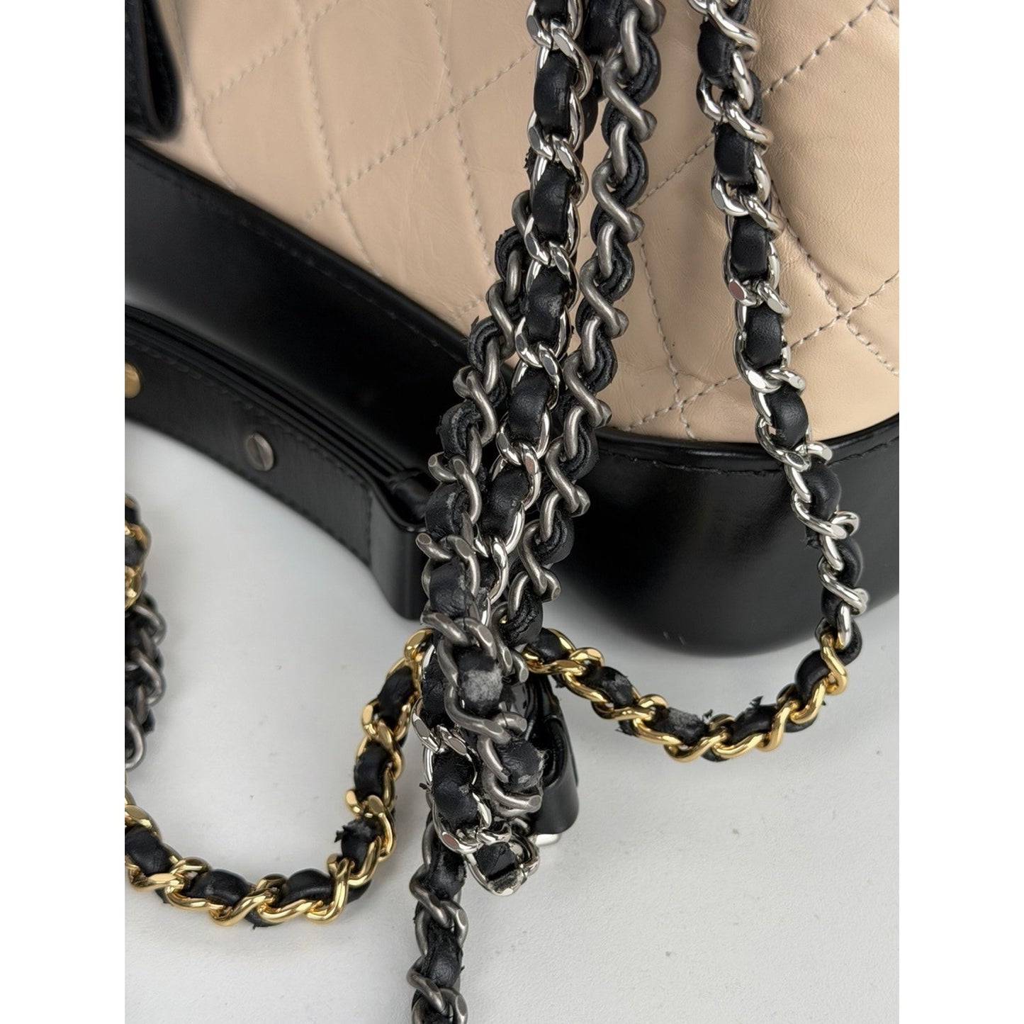 Chanel Small Gabrielle Hobo Bag in Beige and Black Aged Leather 2018 E1