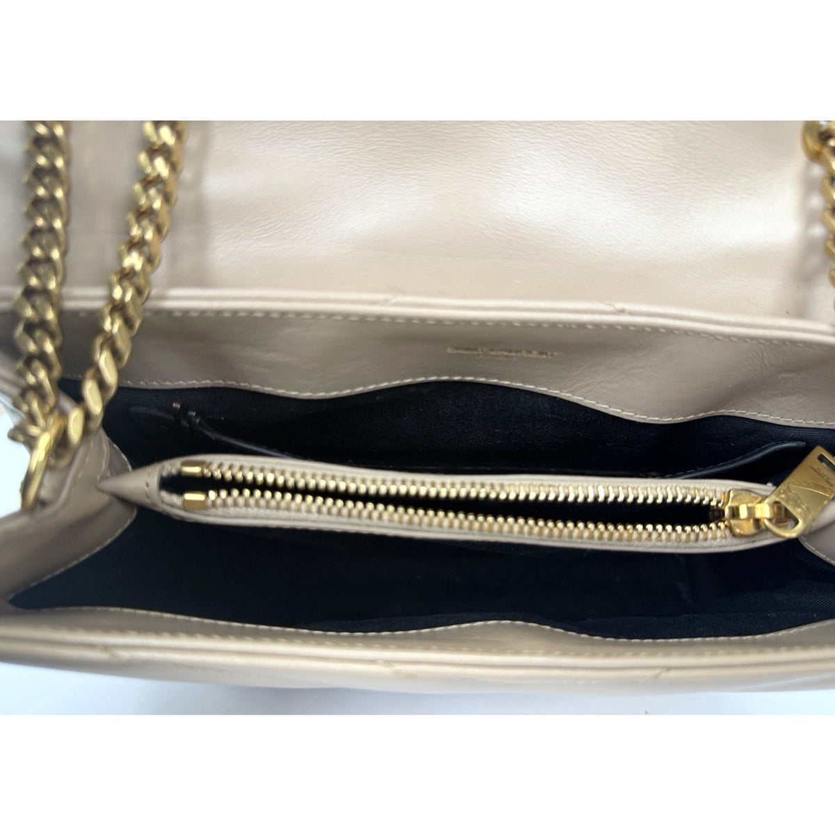 Saint Laurent Loulou Small Shoulder Bag in Beige Calfskin Quilted Leather S20