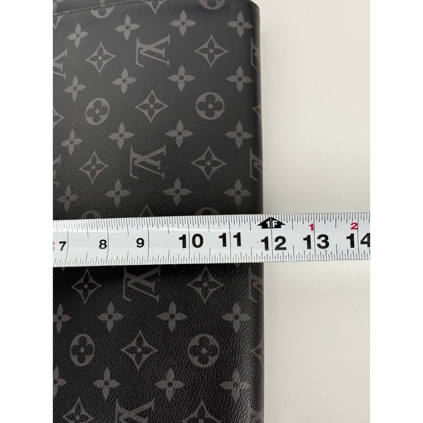 LOUIS VUITTOM District PM Monogram Eclipse Messenger Bag