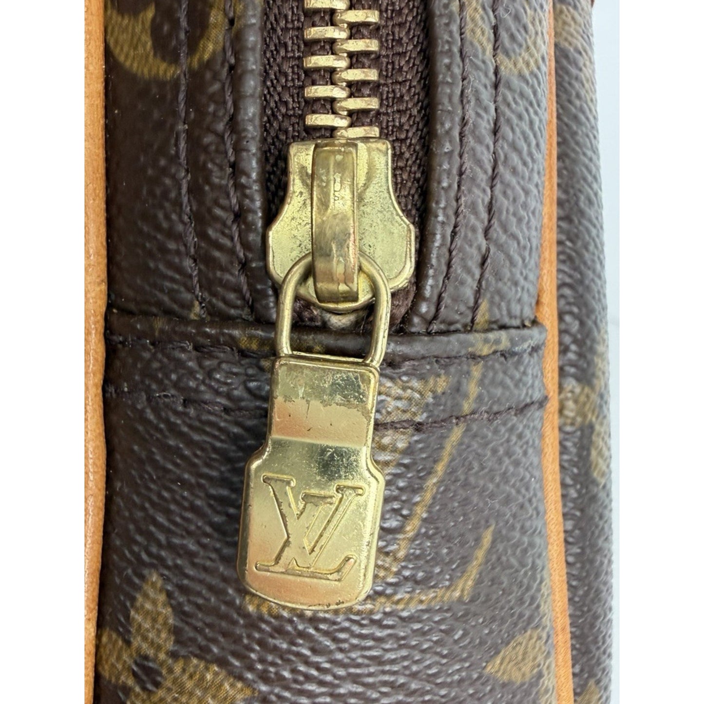 Louis Vuitton Monogram Reporter PM Crossbody Bag in Brown Coated Canvas 2004 S13