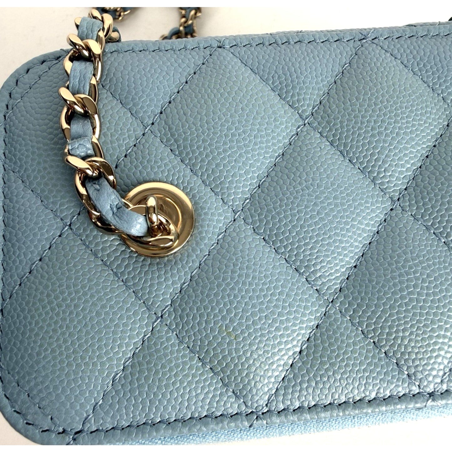 Chanel Caviar Quilted Vanity Small Case Bag With Chain in Light Blue