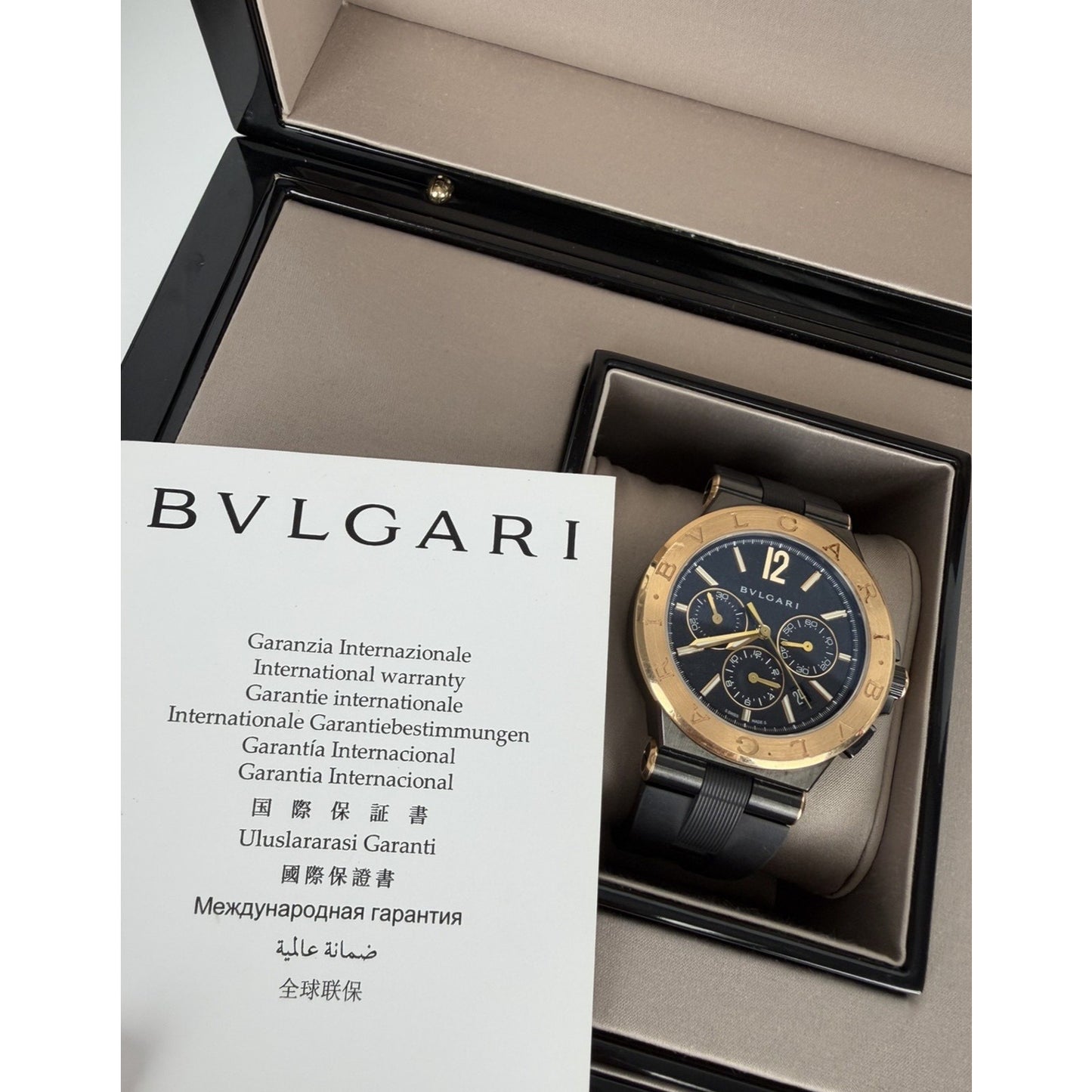 Bvlgari Diagono Ultranero Chronographe Watch in Rose Gold Bezel & Black Dial