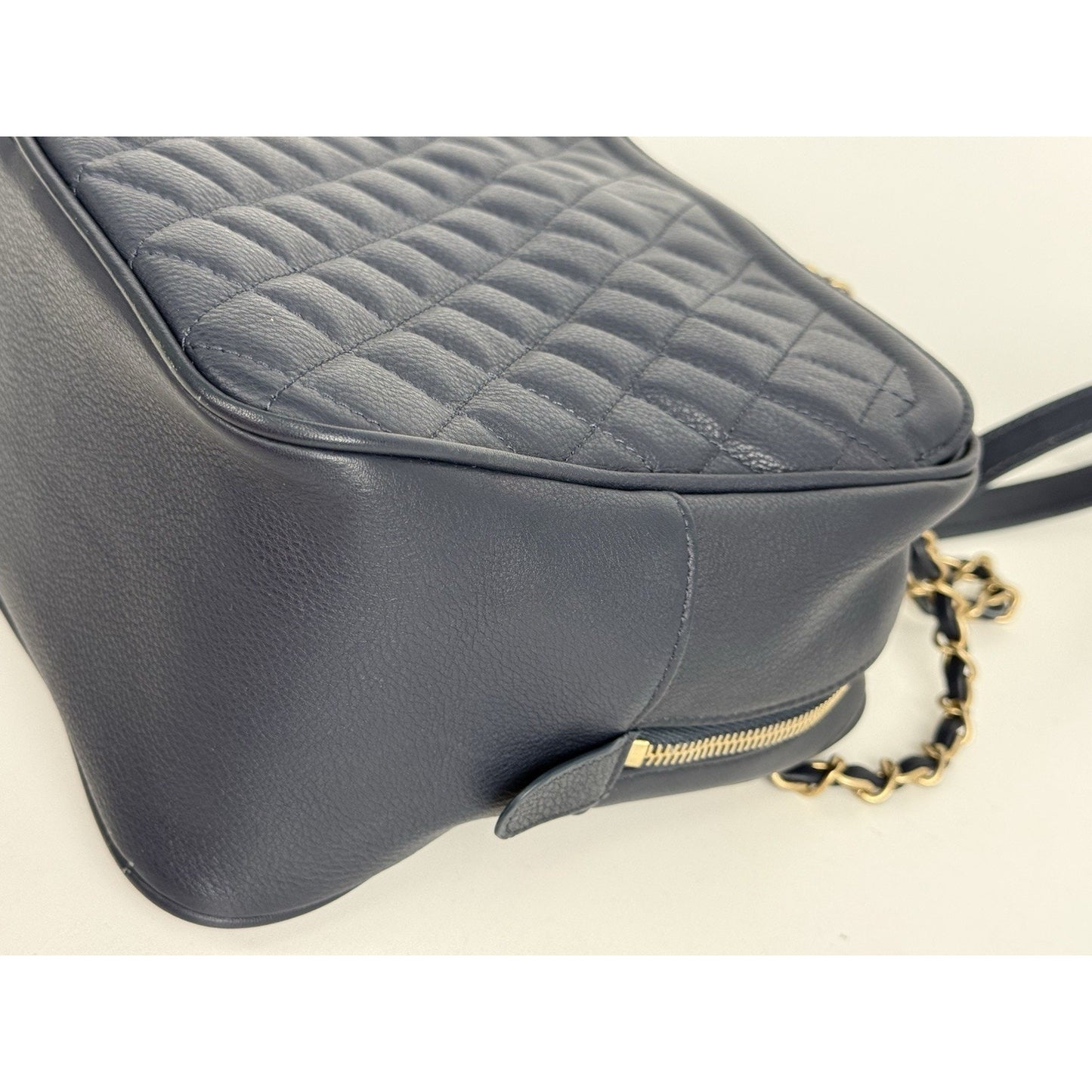 CHANEL Calfskin Quilted CC Medium Vanity Case Navy Blue Gold Hardware B-5