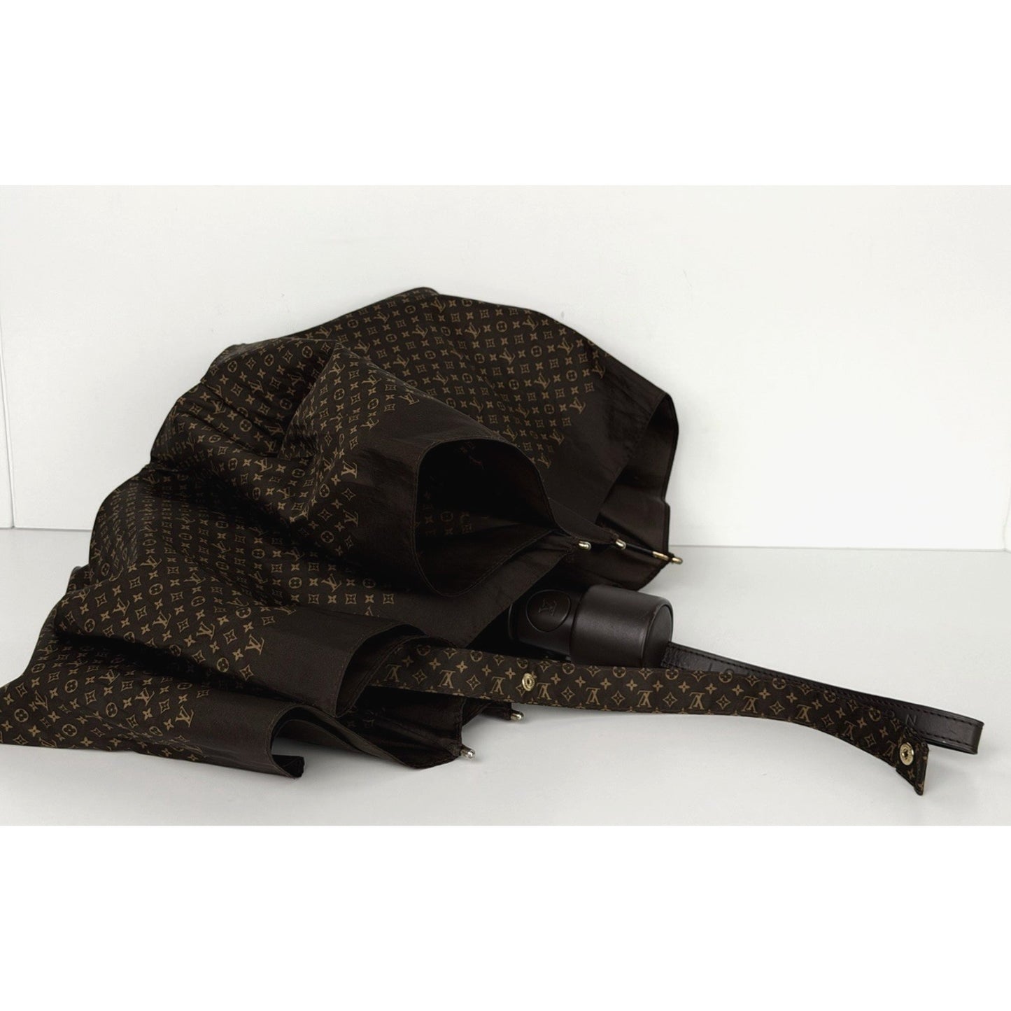 Louis Vuitton Brown Monogram Umbrella
