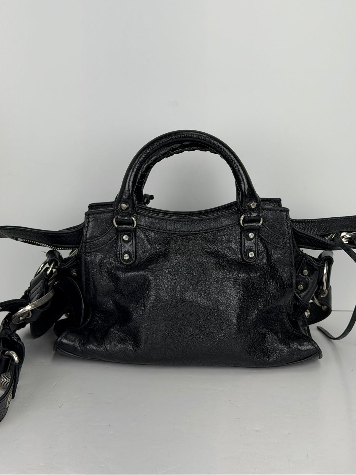 Balenciaga Neo Cagole Handbag XS in Black Crinkled Leather YS11