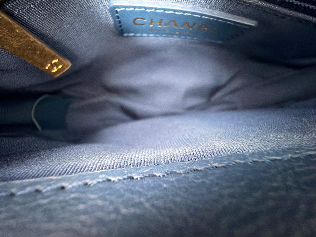 Chanel Casual Trip Small Crossbody Bag in Blue Quilted Calfskin Leather 2018-2019
