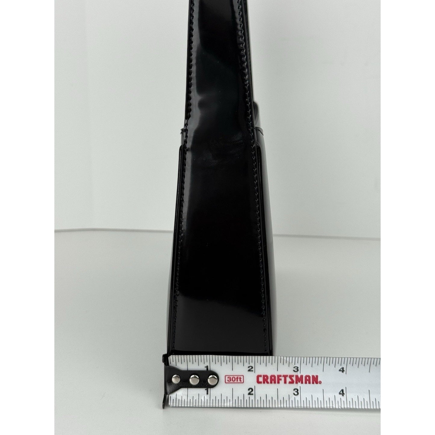 Saint Laurent Le 5 A 7 Shiny Leather Hobo Bag in Black