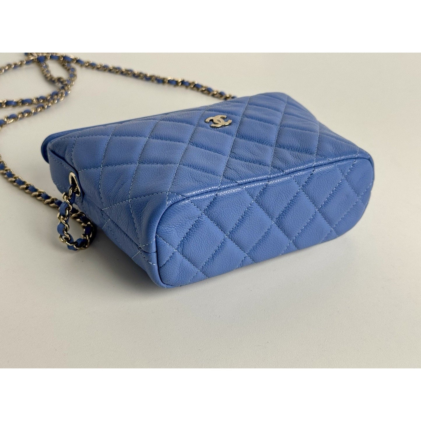Chanel 25C Quilted Hobo Clutch with Chain Blue Caviar Leather C-8