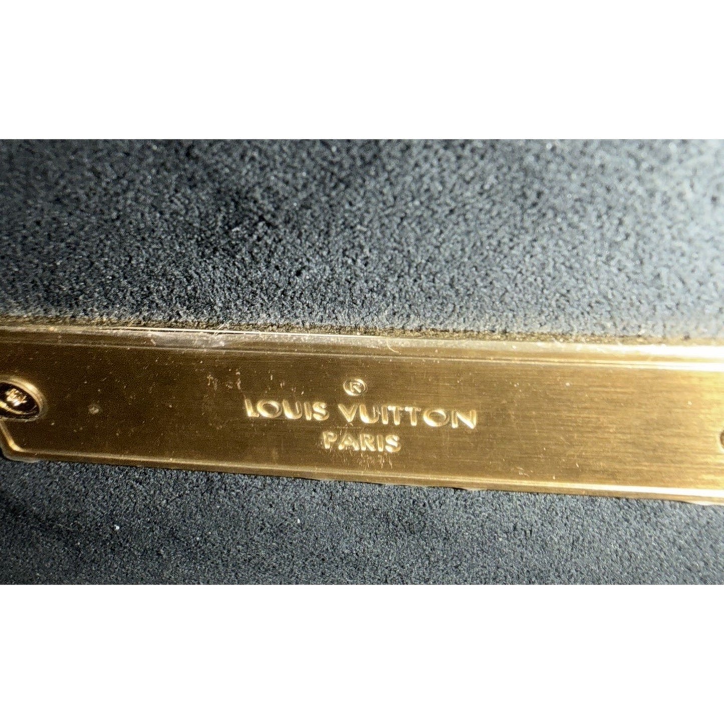 Louis Vuitton Dauphine Shoulder Bag Mini in Reverse Monogram Canvas NFC C-1